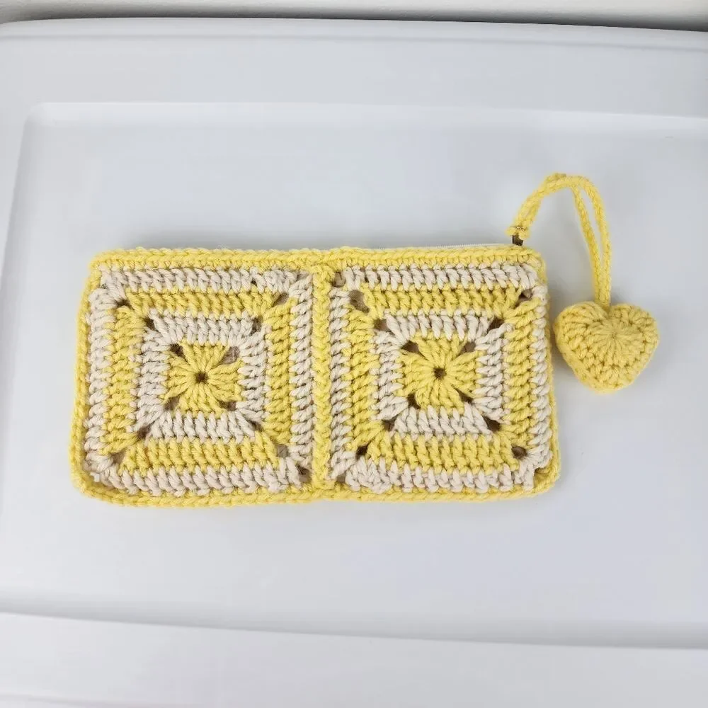 Handmade Crochet Granny Square Clutch Yellow Cream Boho Heart Charm Makeup Pouch - Picture 10 of 15